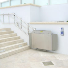 Turning Inclined Platform Wheelchair Lift 9